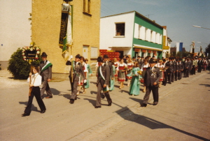 1978 Fahnenweihe in Obertraubling