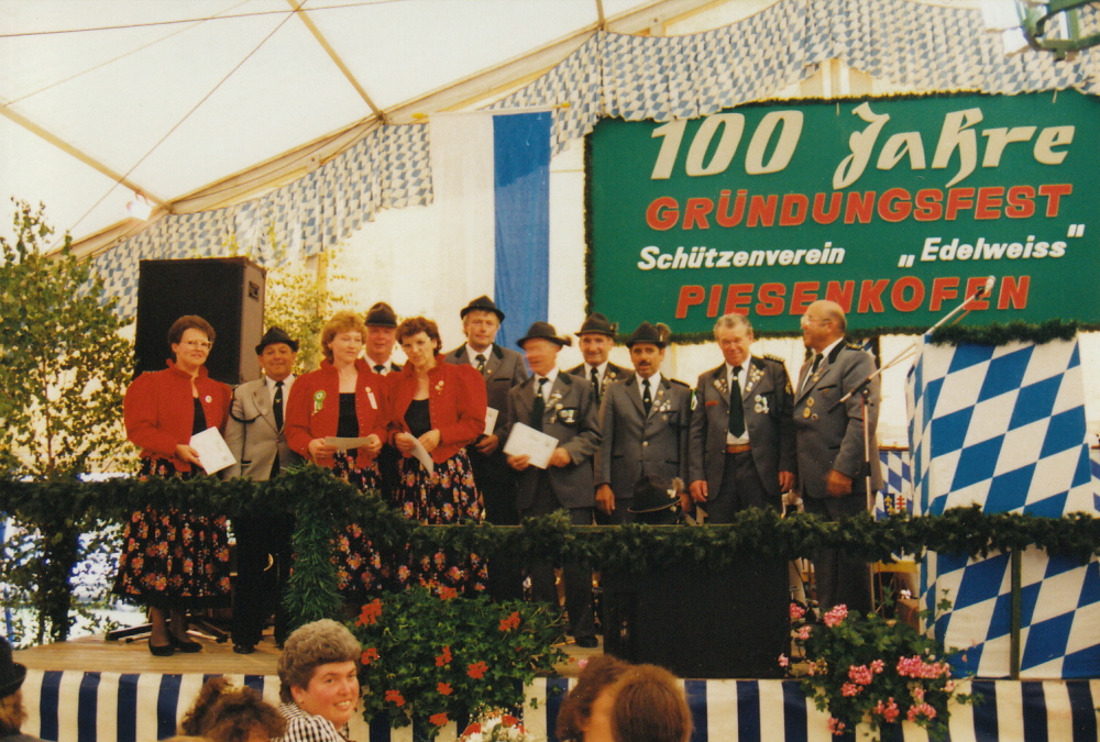 1990 Fotos_im Zelt_0001