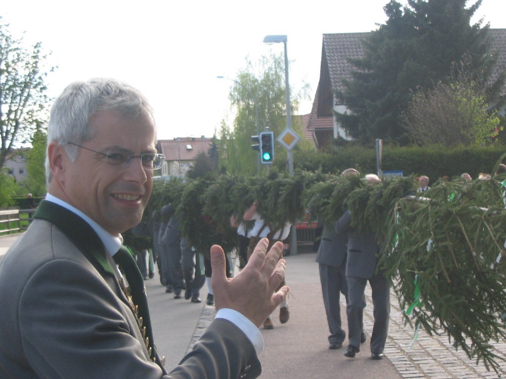 Maibaum 2008005