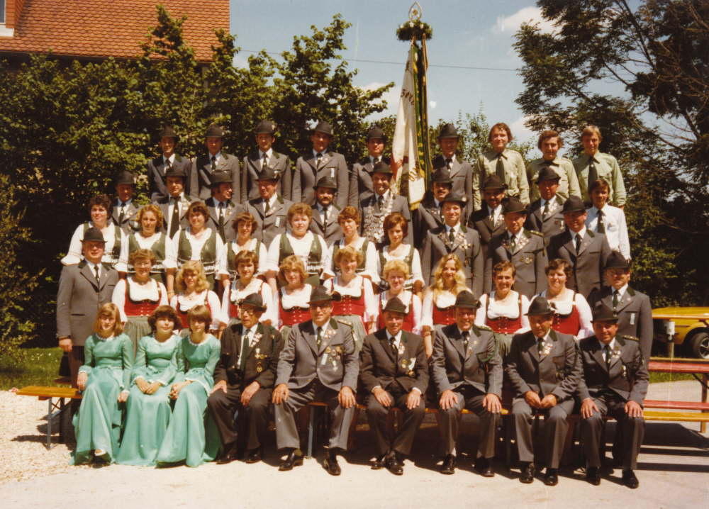 1978_Gruppenfoto_beim__Patenverein_in_Obertraubling